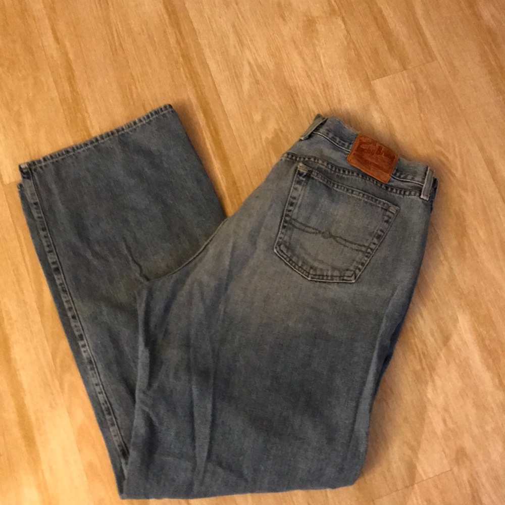 Men’s lucky brand light wash boot cut jeans 40